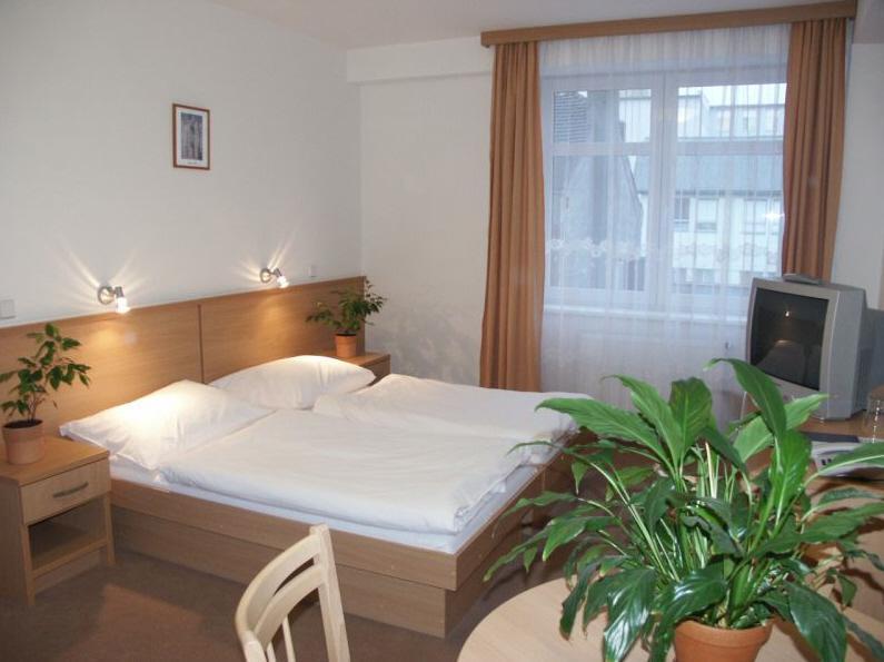 Colorfactory Spa Hotel - Czech Leading Hotels Praga Exterior foto