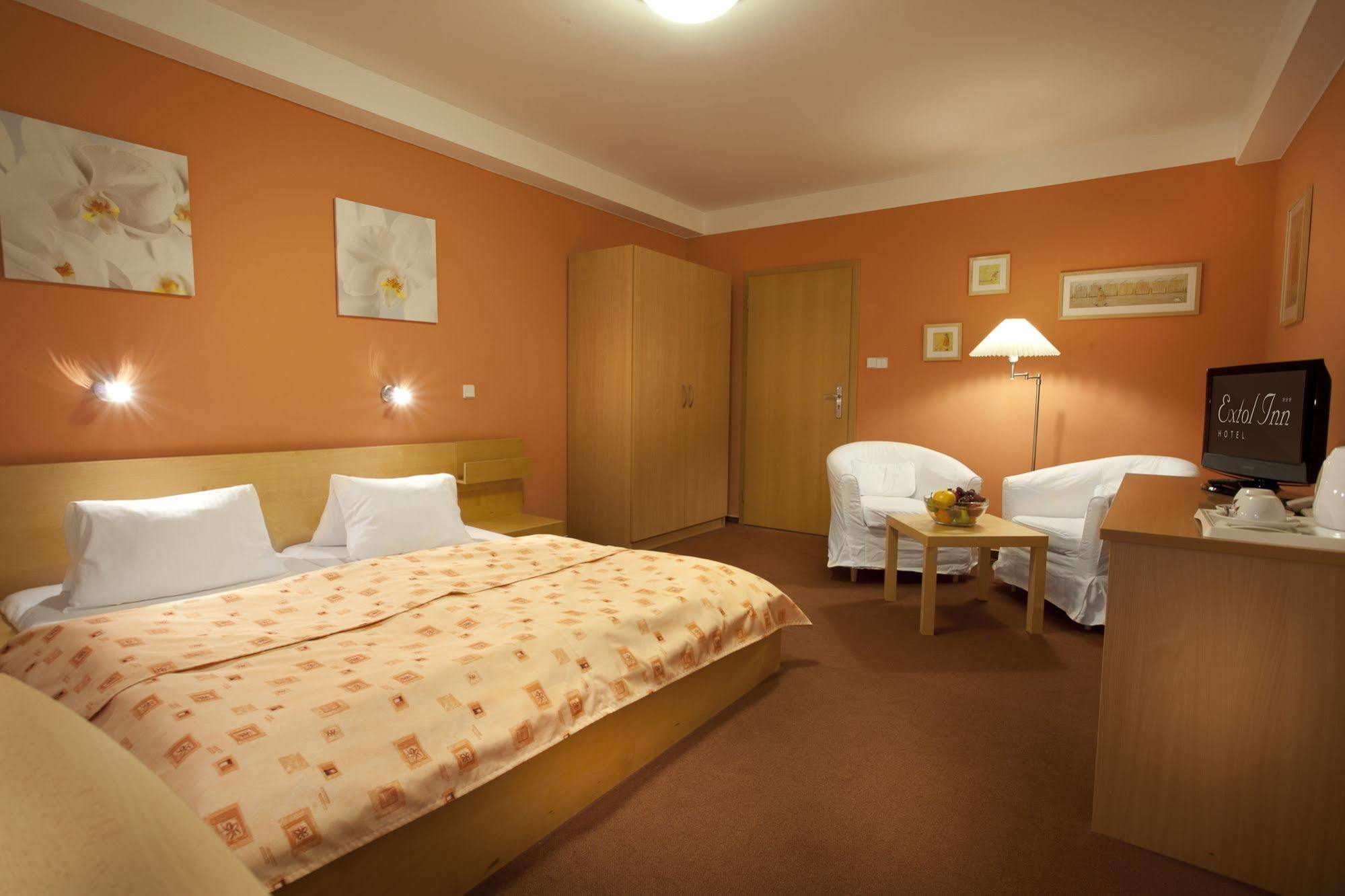 Colorfactory Spa Hotel - Czech Leading Hotels Praga Exterior foto
